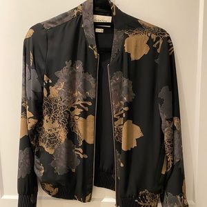 Aritzia babaton flower print jacket